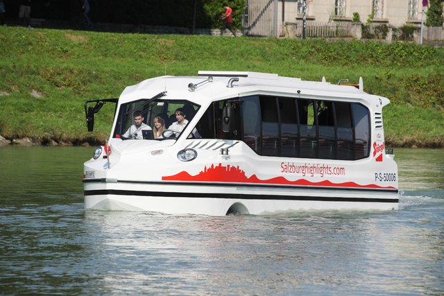 Schiff-Fahrt / Amphibienbus Rundfahrt & Abendessen auf der Festung